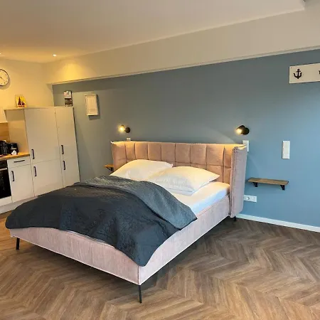 #9 Ommi Kese Drachen See-suite Sauna Hund *